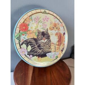 Vintage Decorative Cat Tin – Floral Design – Round Storage Container